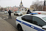 В Саратове автоинспекторы дарили женщинам цветы и читали стихи