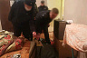 Мужчина показал на манекене, как убивал сожителей на глазах свидетелей
