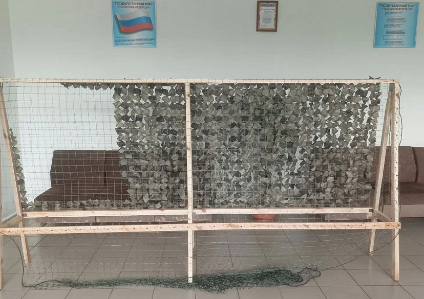 Под Саратовом в православный праздник открыли пункт плетения маскировочных сетей