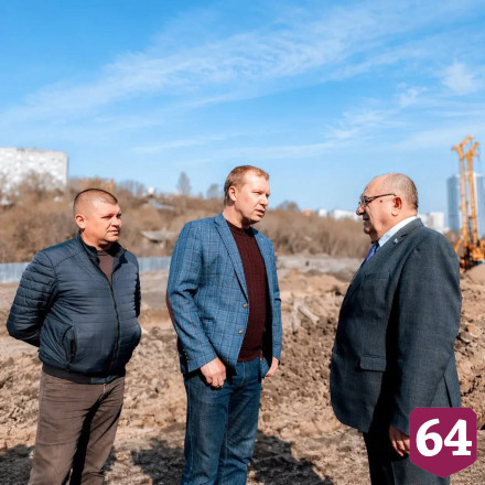 На очистных в Глебучевом овраге формируют сваи