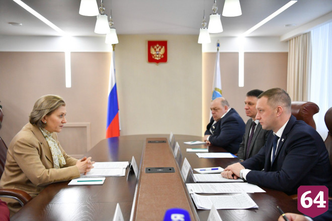 Роспотребнадзор высоко оценил борьбу саратовских медиков с коронавирусом 
