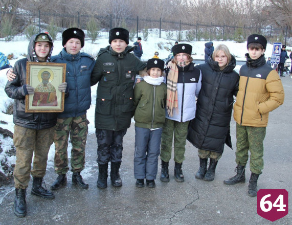 Саратовцы прошли крестным ходом в память об Илье Муромце