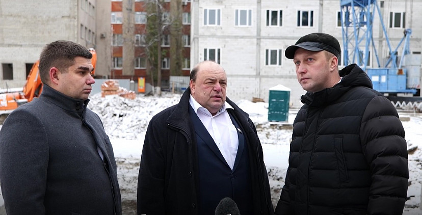В Саратове за год построят детскую 6-этажную больницу