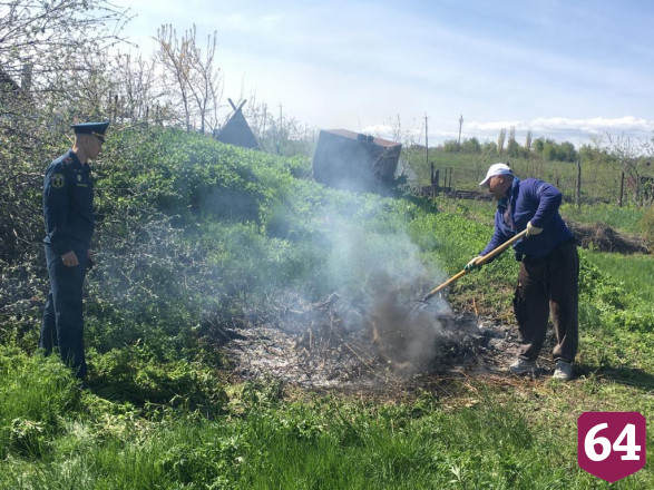 Пожарные с беспилотниками проверили саратовские поселки