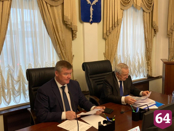 Главную елку Саратова торжественно откроют 21 декабря 