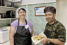 Саратовцев научили печь рогалики с орехами 