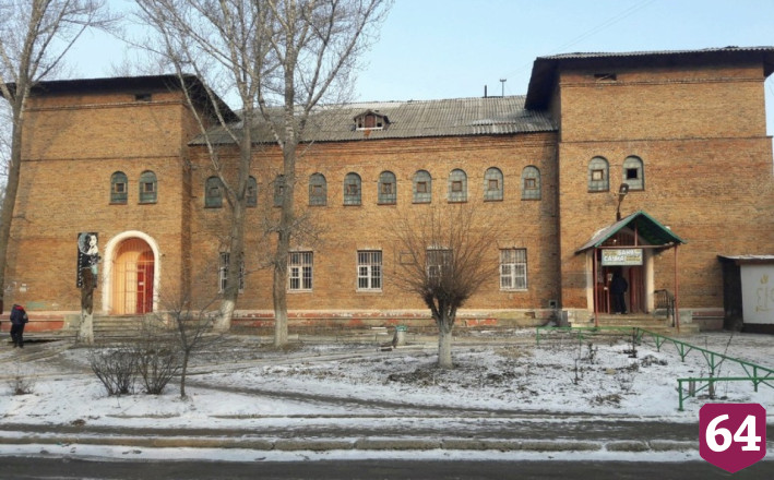 В Саратове баню стоимостью 20 миллионов продают за рубль