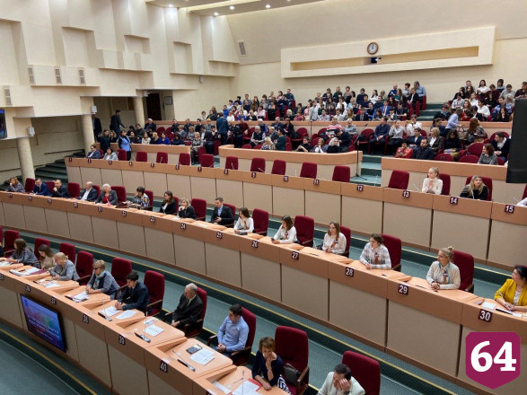В Саратове стартовал 3-й форум общественных инициатив 
