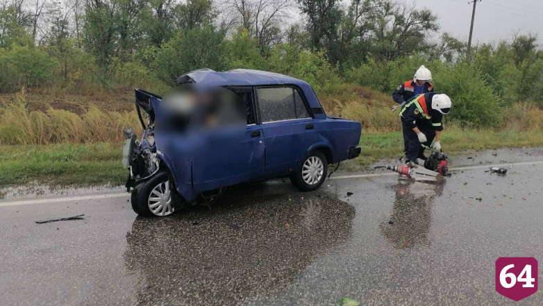В Саратовской области в ДТП с китайским автомобилем погибли 2 человека