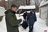 Жительница Саратова обратилась к Путину после гибели сына от глыбы льда