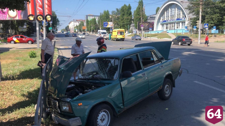 На Чернышевского в ДТП с «Жигулями» травмировался мужчина