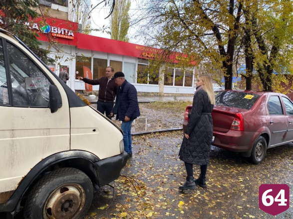 Чиновники обещают очистить улицы Саратова от брошенных автомобилей 