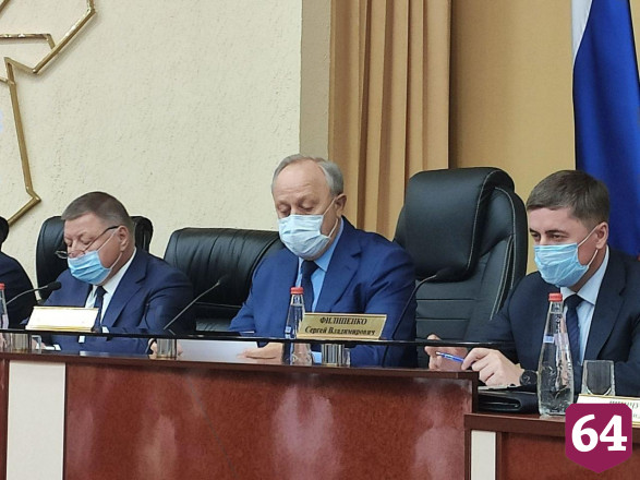 В Саратове долгострой начали подключать к воде
