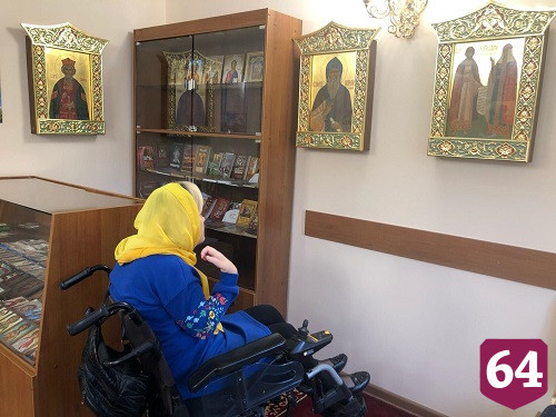 В Энгельсском доме-интернате отметили Новый год и Рождество 